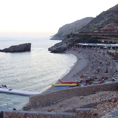 Manol Holiday home *